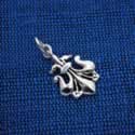 Wholesale silver jewelry: Fleur-de-lis Charm