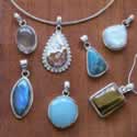 Pendant assortment by gram